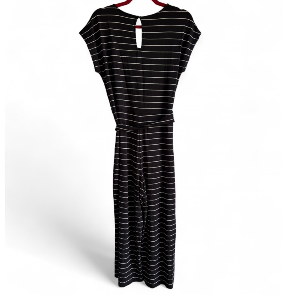 Old Navy Black and White Striped Cropped Wide Leg Knit Jumpsuit Size M - Picture 2 of 7